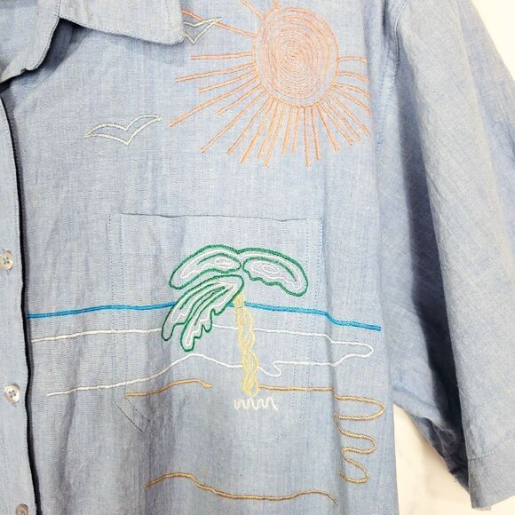 Vintage Fitting Image Applique Embroidered Bear Beach Button Up Shirt - Picture 3 of 6